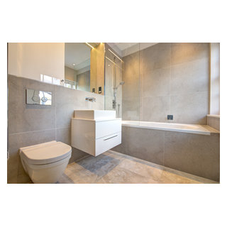 Bathroom - Escape Grey (walls) & Renaiss Silver (floors) - Contemporary ...