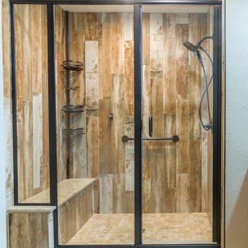 Bathroom - Hurst, McVicker