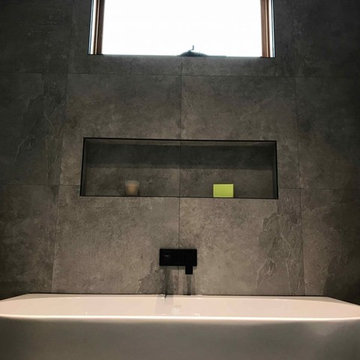 Bathroom, in Coburg