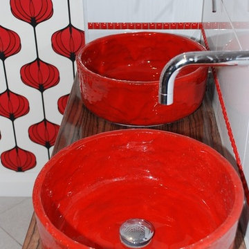 Bathroom in Retro style with  old-fashioned Earthenware sink