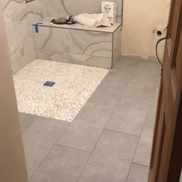 Bathroom In Tarzana