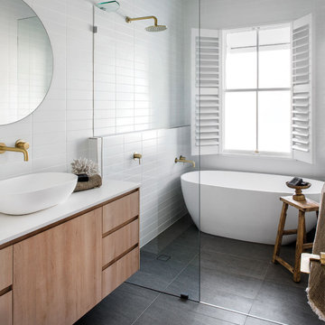 75 Beautiful Contemporary Bathroom Ideas & Designs - August 2022 | Houzz AU
