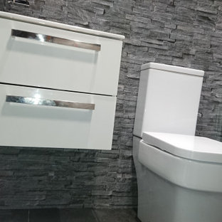 75+ Bäder mit Schieferfliesen und Vinylboden Ideen & Bilder - Januar