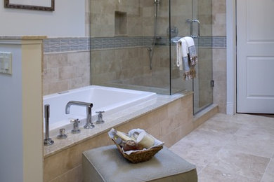 Foto de cuarto de baño principal clásico grande con encimera de granito, bañera encastrada, ducha esquinera, baldosas y/o azulejos beige, baldosas y/o azulejos de cemento, paredes blancas y suelo de baldosas de cerámica