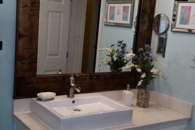 Example of an eclectic bathroom design in Baltimore