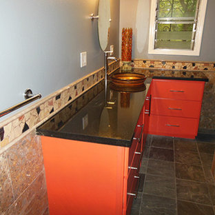 75+ Badezimmer mit roten Schränken Ideen & Bilder - Juni 2021 | Houzz DE