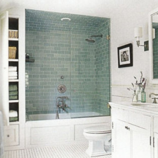 75 Beautiful Small Bathroom Pictures Ideas February 2021 Houzz