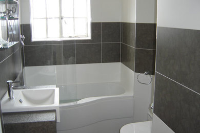 This is an example of a contemporary bathroom in Hampshire.
