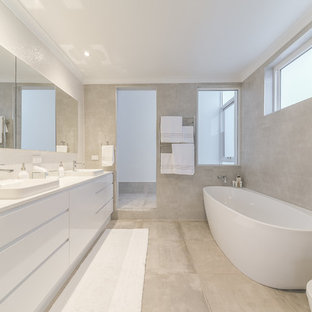 75 Beautiful Concrete Floor Bathroom With Beige Walls Pictures Ideas November 2021 Houzz