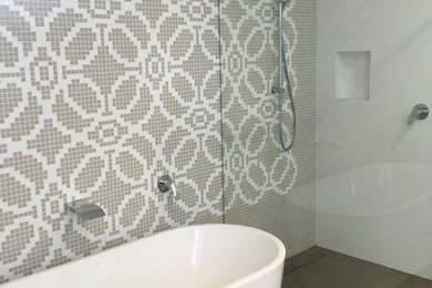 シドニーにあるエクレクティックスタイルのおしゃれな浴室の写真