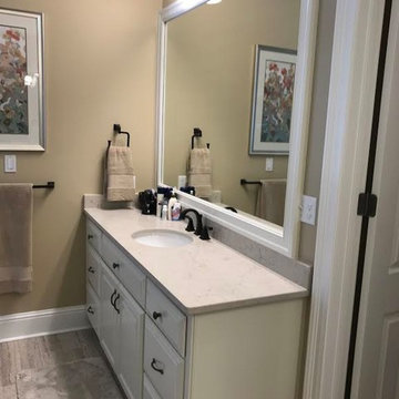 Bathroom- Shower & Tub