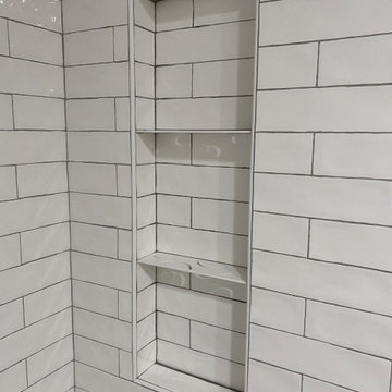 BATHROOM - Tub Surround - 3" x 12" Ceramic Sub-Way with Shower Niche