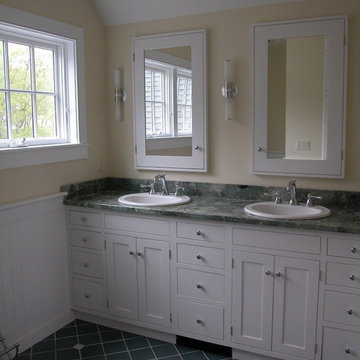 Bathroom vanity