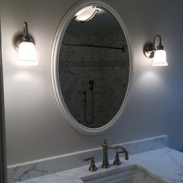 Bathroom vanity lighting