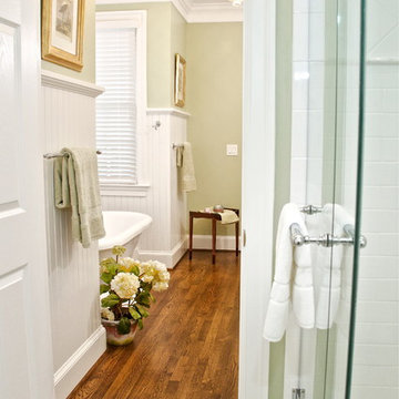 bathroom white