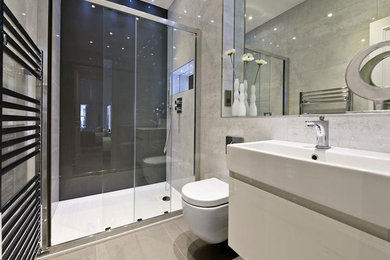 Photo of a medium sized bathroom in London.