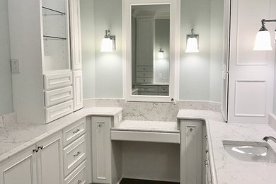Inspiration for a timeless bathroom remodel in Atlanta