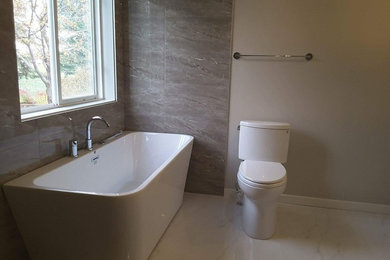 Example of a transitional bathroom design in Edmonton
