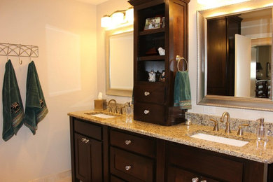 Inspiration for a bathroom remodel in Dallas with an undermount sink, shaker cabinets, granite countertops and beige walls
