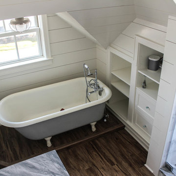 Bayhead Bathroom