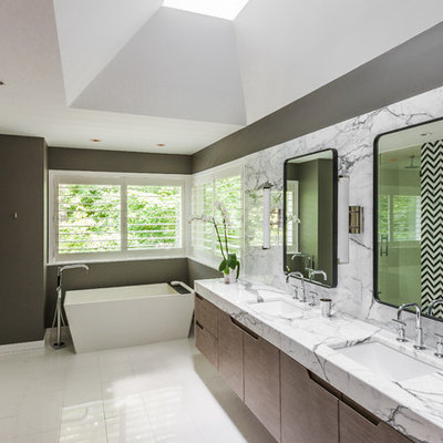 Freestanding bathtub - contemporary freestanding bathtub idea in Minneapolis