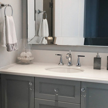 Bayview Heights – Guest Bathroom