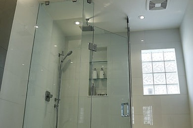 Bathroom - modern bathroom idea in Toronto