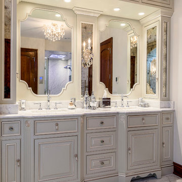 Beaded Inset Master Bath
