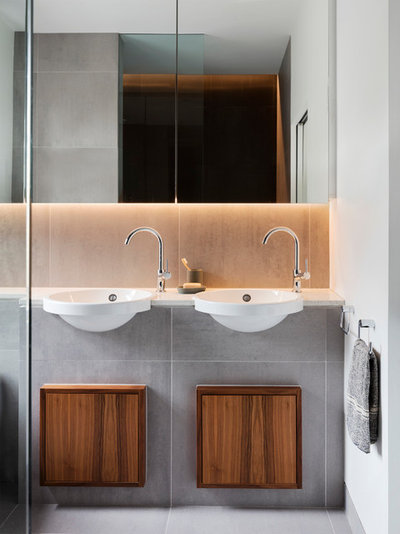 Contemporary Bathroom by Brosh Architects