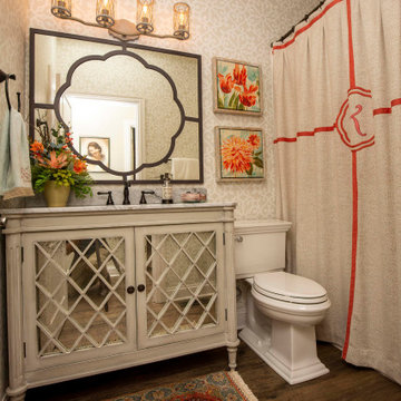 Before&After : Farmhouse Bathroom w/ Coral Accents