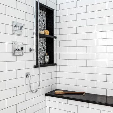 Black & White Bath