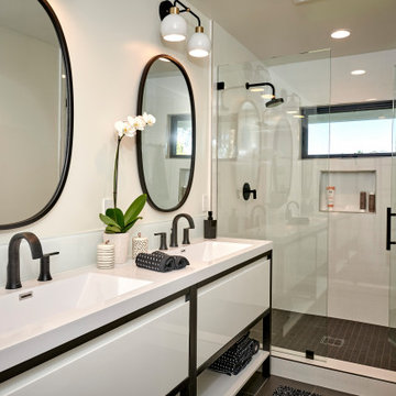 Black and White Bathroom