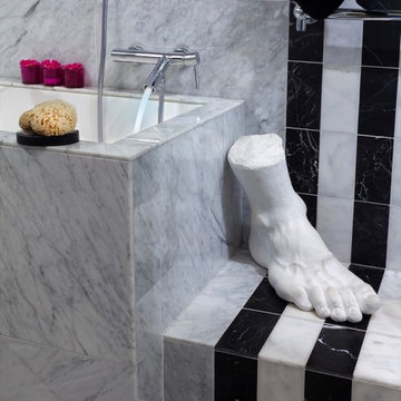 Black and White Marble bathroom