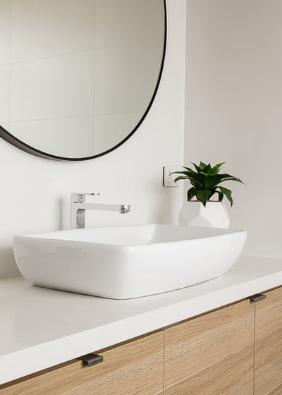 Scandinavian Bathroom by Winston Design Collaboration