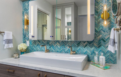 Bathroom of the Week: Spa Look and More Storage in 95 Square Feet