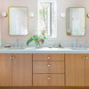 What’s Popular in Sinks, Mirrors and Lighting in Master Baths