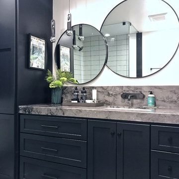 Bold Black, White and Gray Bathroom