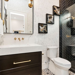 https://www.houzz.com/photos/bold-gold-and-black-modern-home-on-west-10th-transitional-bathroom-houston-phvw-vp~147386427