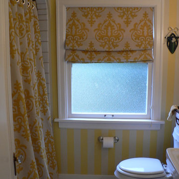 Bold patterned bath