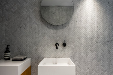 シドニーにあるミッドセンチュリースタイルのおしゃれな浴室の写真
