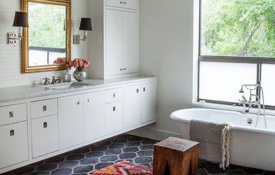 15 Refreshing Ideas for a Bathroom Makeover