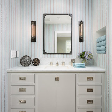 Boy's Bathroom