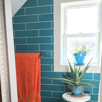 Bright Turquoise Bathroom