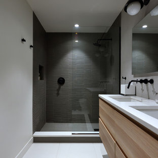 75 Beautiful Modern Bathroom Pictures Ideas December 2020 Houzz