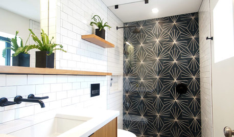 Bathroom of the Week: A Spacious Feel in 50 Square Feet