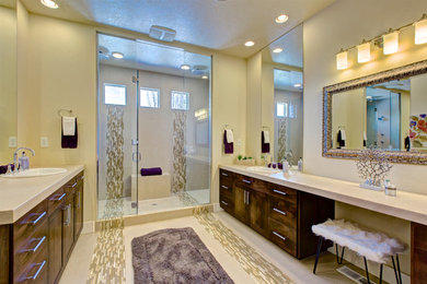 Example of a transitional bathroom design in Boise
