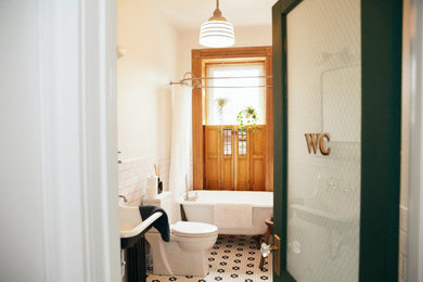Inspiration for a craftsman bathroom remodel in New York