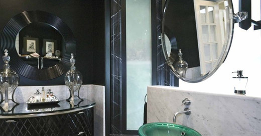 15 Ways a Mirror Can Light Up Your Morning