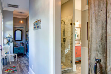 Example of a cottage chic bathroom design in Jacksonville