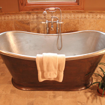 Bungalow Bath - Copper Tub Detail